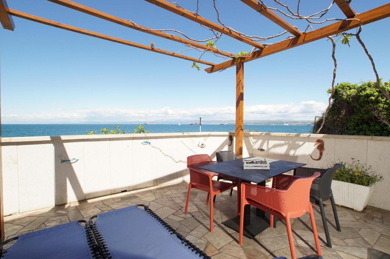Apartmaji Pri Bosi Nogi Izola Dış mekan fotoğraf